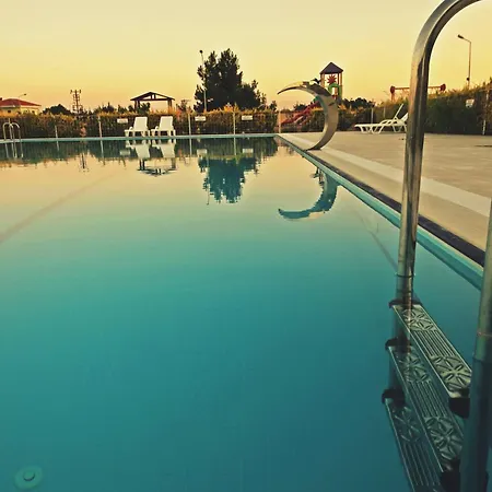 Family Friend Poolbbq 3b1 Alacati Cesme Villa Ildiri