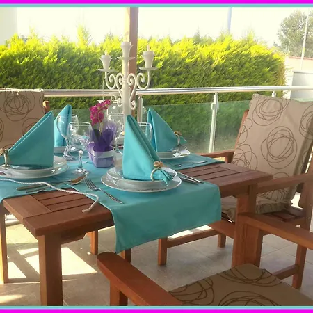 Family Friend Poolbbq 3b1 Alacati Cesme Villa Ildiri