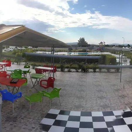 Villa Family Friend Poolbbq 3b1 Alacati Cesme *