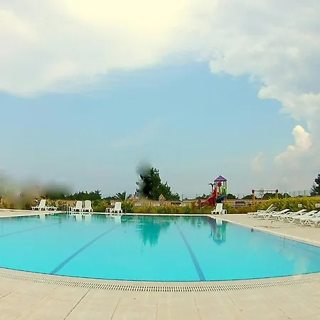 Family Friend Poolbbq 3b1 Alacati Cesme Villa